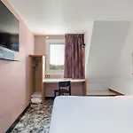 Centre Rive Droite Hotell Rouen