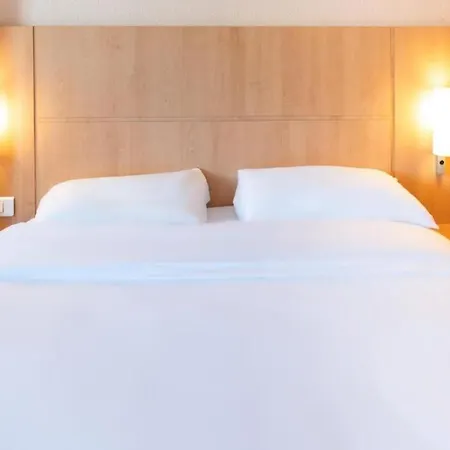 Centre Rive Droite 3*