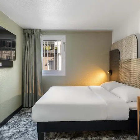 Centre Rive Droite Hotell