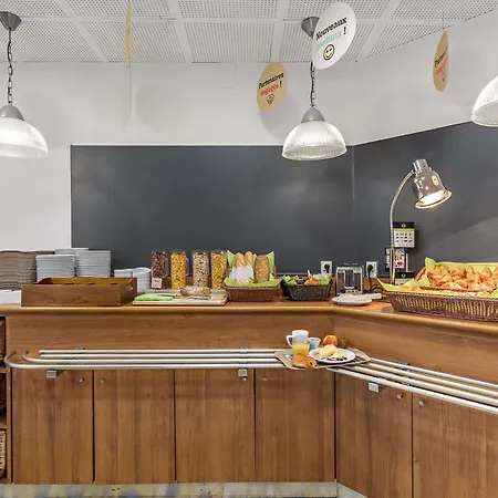 Centre Rive Droite 3* Rouen