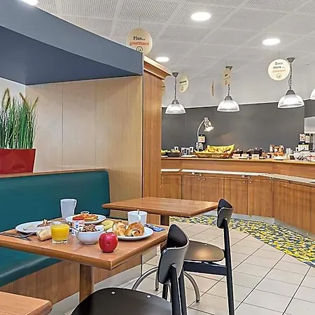 Centre Rive Droite 3* Rouen