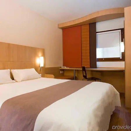 Hotell Centre Rive Droite 3*