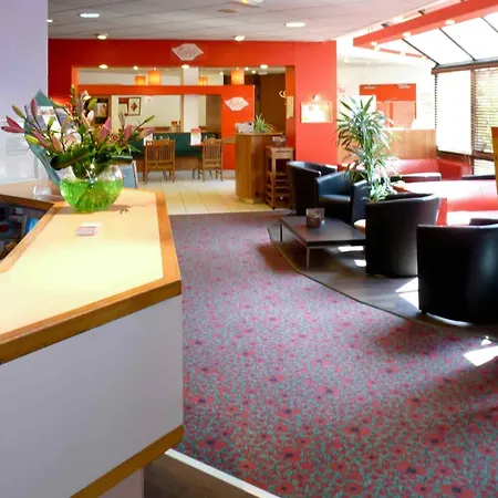 Centre Rive Droite 3*