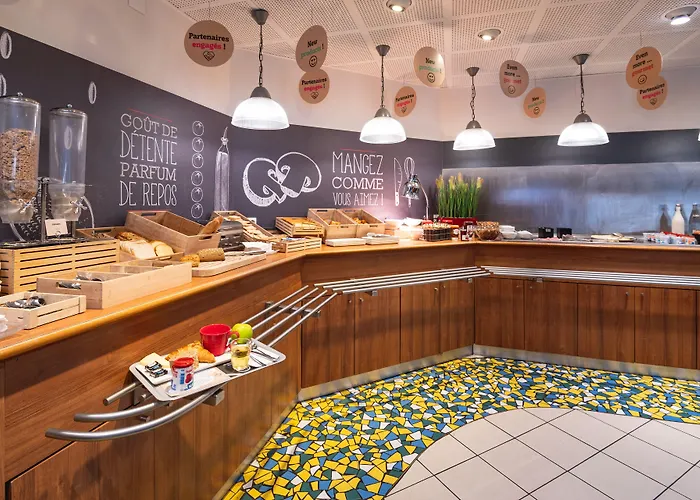 Centre Rive Droite 酒店